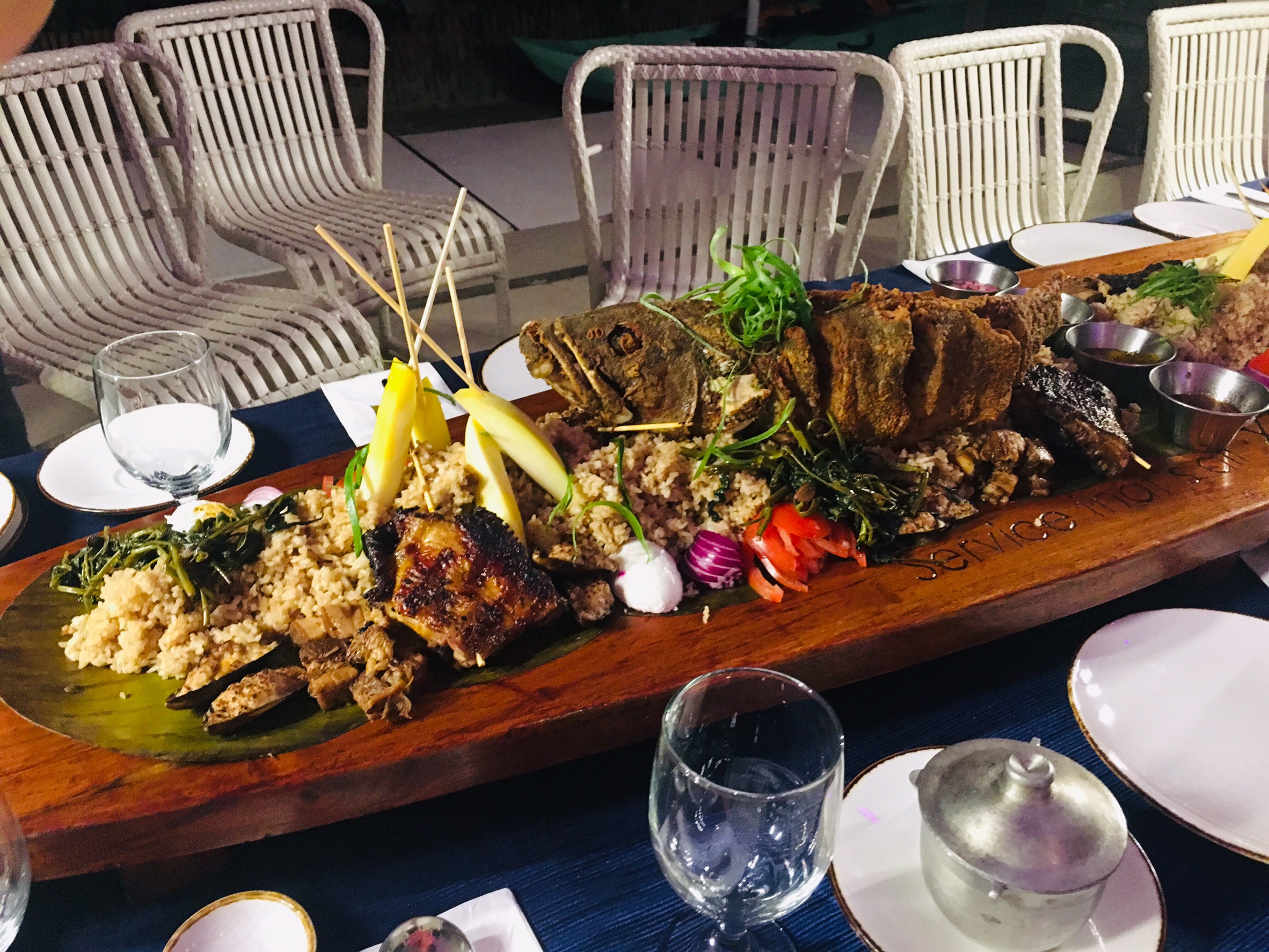Discovery Shores Boracay - Best Boodle Fight in Boracay
